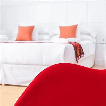 *** Guest house Cami Gallery Barcelona Spain